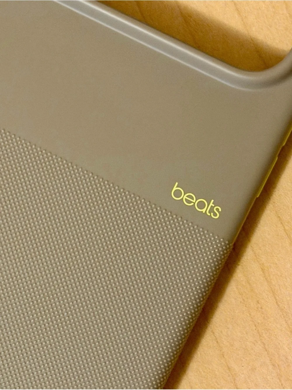 Beats Case. Tan Yellow iPhone 17 Pro Max Case